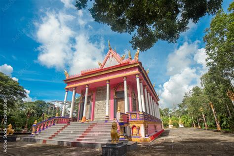  Song Cong Pagoda! Journey Through Time and Tranquility